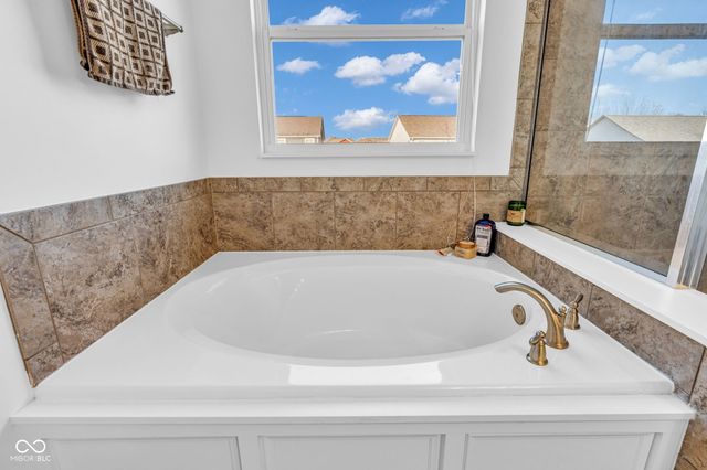 15941 Plains Road, Noblesville, IN 46062