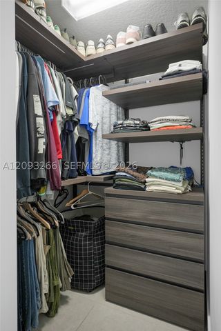 4539 NW 83rd Pkwy, Doral, FL 33166
