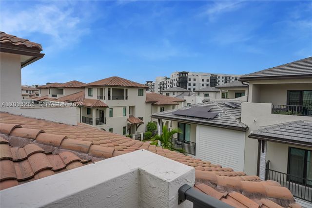 4539 NW 83rd Pkwy, Doral, FL 33166