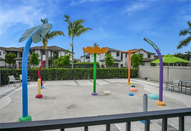 4539 NW 83rd Pkwy, Doral, FL 33166
