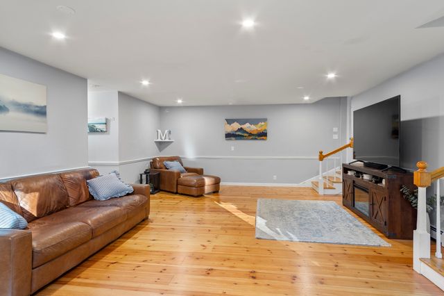 68 Leonard Street, Norton, MA 02766