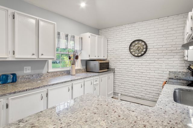 68 Leonard Street, Norton, MA 02766