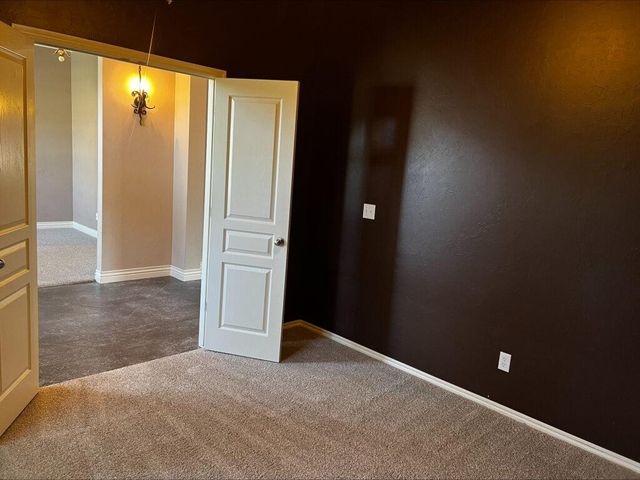 13111 Red Oak Drive, Choctaw, OK 73020