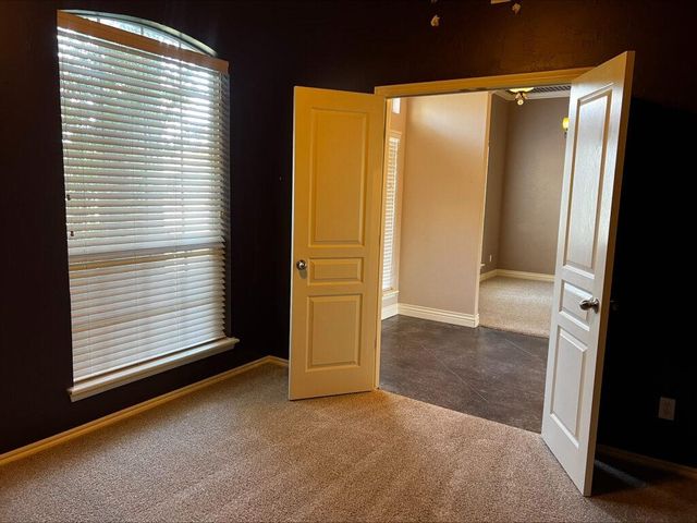 13111 Red Oak Drive, Choctaw, OK 73020