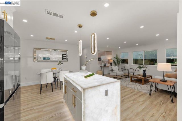 6332 Rockrose Dr, Newark, CA 94560