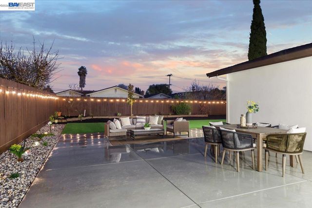 6332 Rockrose Dr, Newark, CA 94560