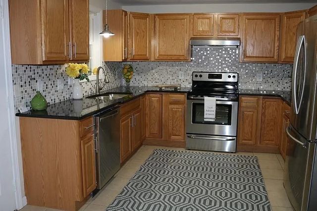 47 Malvern, Worcester, MA 01610