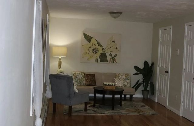 47 Malvern, Worcester, MA 01610