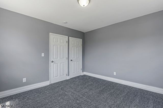 11 Hudson St, Phillipsburg Town, NJ 08865