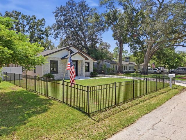 4710 W BAY VIEW AVENUE, Tampa, FL 33611