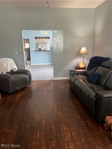 1300 36th Street, Parkersburg, WV 26104