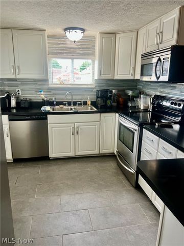 1300 36th Street, Parkersburg, WV 26104