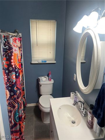 1300 36th Street, Parkersburg, WV 26104