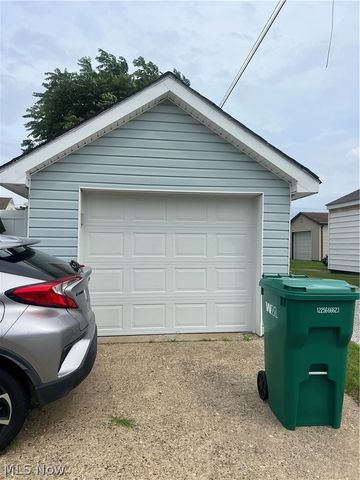 1300 36th Street, Parkersburg, WV 26104