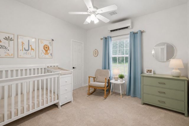 5064 Holleman Drive S, College Station, TX 77845