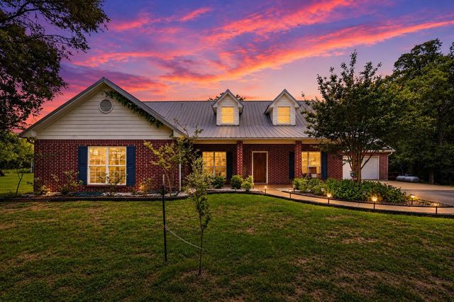 5064 Holleman Drive S, College Station, TX 77845