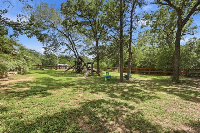 5064 Holleman Drive S, College Station, TX 77845