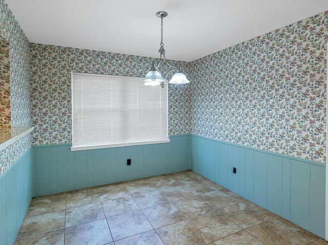 1911 Mission Creek Circle, Houston, TX 77084