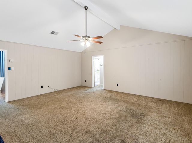 1911 Mission Creek Circle, Houston, TX 77084