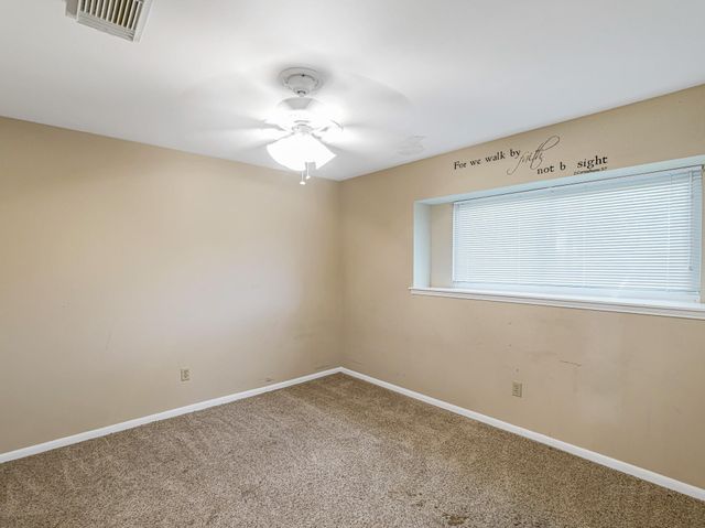 1911 Mission Creek Circle, Houston, TX 77084