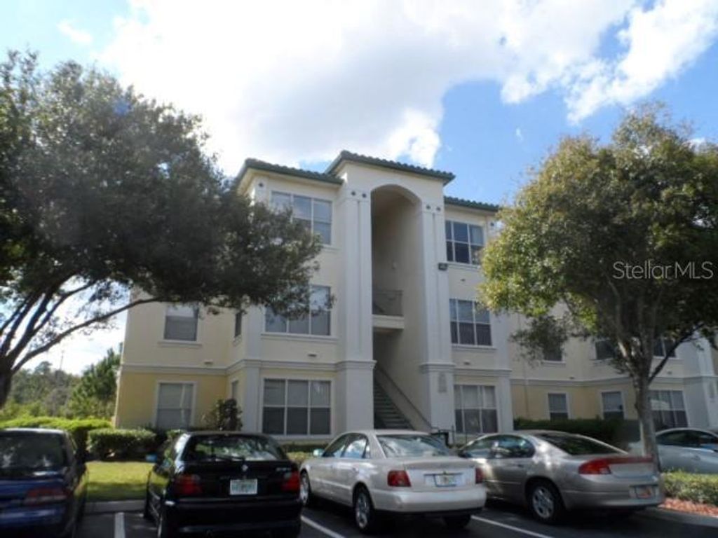 8927 LEGACY COURT 201, Kissimmee, FL 34747