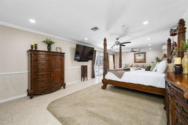 15314 LAKE MAGDALENE BOULEVARD, Tampa, FL 33618