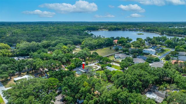15314 LAKE MAGDALENE BOULEVARD, Tampa, FL 33618