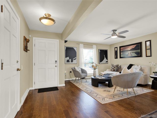 7958 S Roslyn Way, Centennial, CO 80112