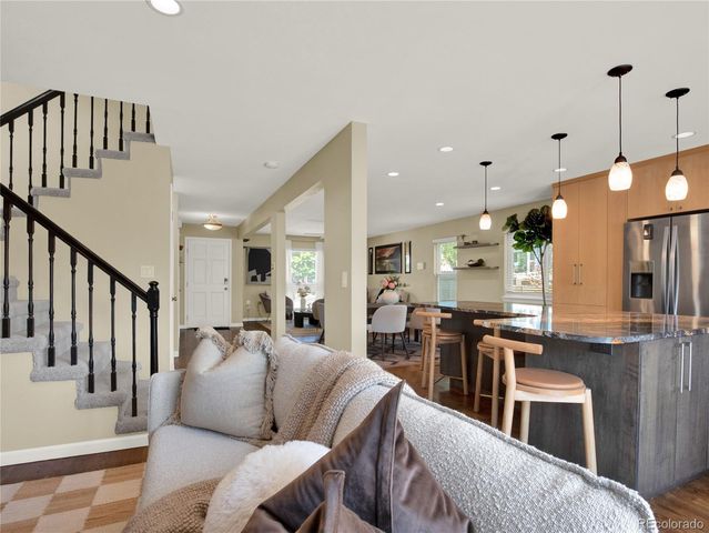 7958 S Roslyn Way, Centennial, CO 80112