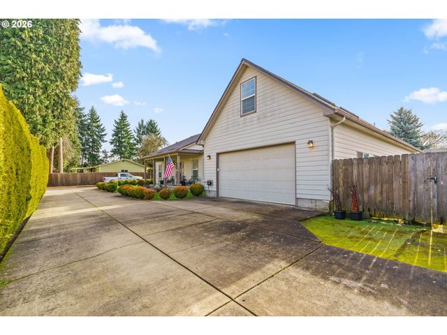 514 WARRINGTON Ave, Eugene, OR 97404