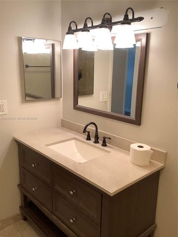 3581 Simms St, Hollywood, FL 33021