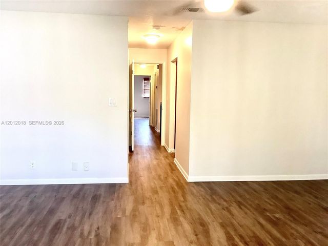 3581 Simms St, Hollywood, FL 33021