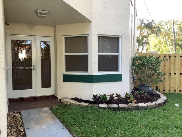 3581 Simms St, Hollywood, FL 33021