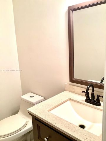 3581 Simms St, Hollywood, FL 33021