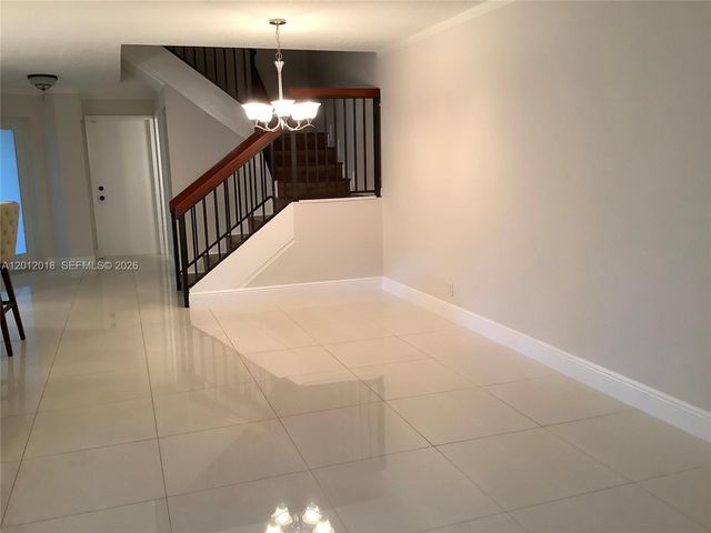3581 Simms St, Hollywood, FL 33021