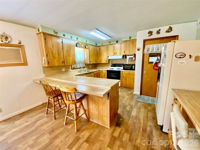 1749 Oak Grove Church Road, Ellenboro, NC 28040