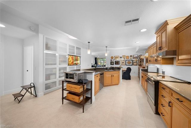 8609 Via Rapallo DR 101, Estero, FL 33928