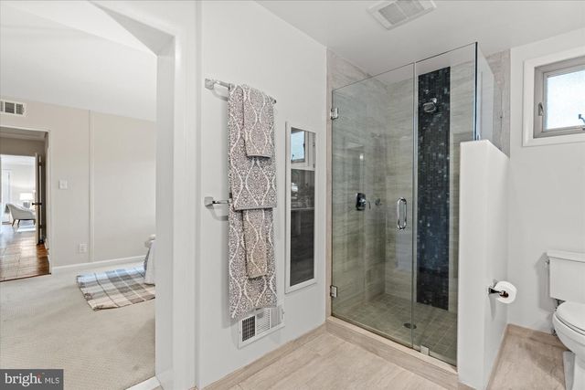 1301 GAHANT RD, Alexandria, VA 22308