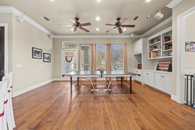 7216 Hinton Drive, Mansfield, TX 76063