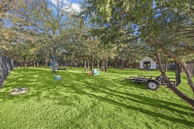 7216 Hinton Drive, Mansfield, TX 76063