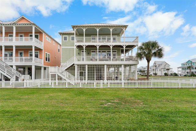 3830 Wentletrap, Galveston, TX 77554