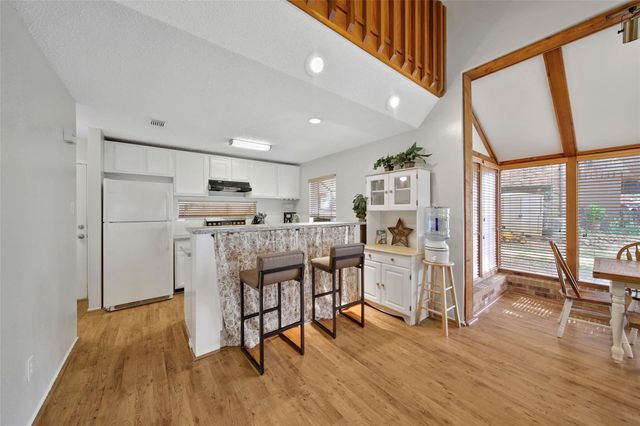200 Fountain Lake W 112, Livingston, TX 77351