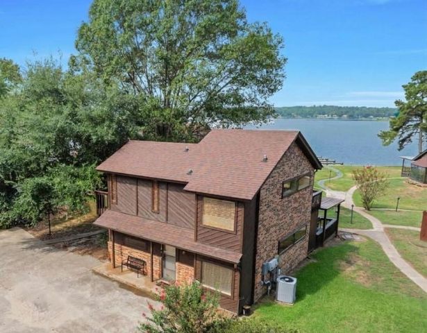 200 Fountain Lake W 112, Livingston, TX 77351