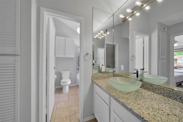 200 Fountain Lake W 112, Livingston, TX 77351