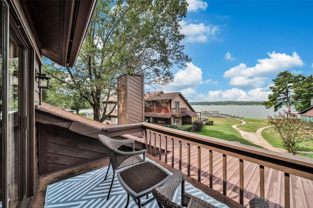 200 Fountain Lake W 112, Livingston, TX 77351