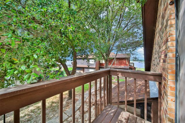 200 Fountain Lake W 112, Livingston, TX 77351