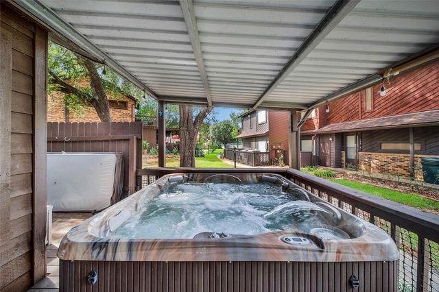 200 Fountain Lake W 112, Livingston, TX 77351