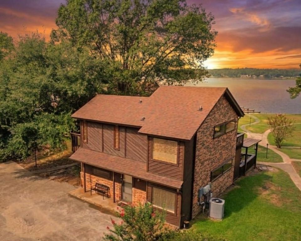 200 Fountain Lake W 112, Livingston, TX 77351