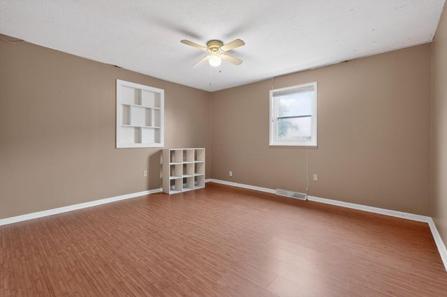 396 Pasadena Avenue, Columbus, OH 43228