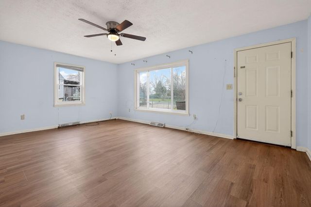 396 Pasadena Avenue, Columbus, OH 43228